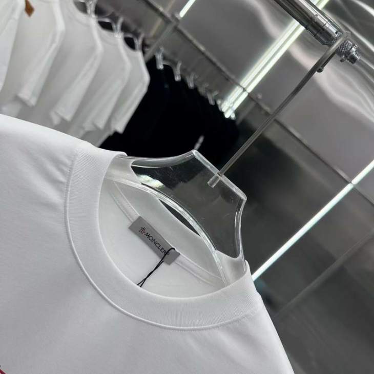 Picture of Moncler T Shirts Short _SKUMonclerXS-Lsxtx364825
